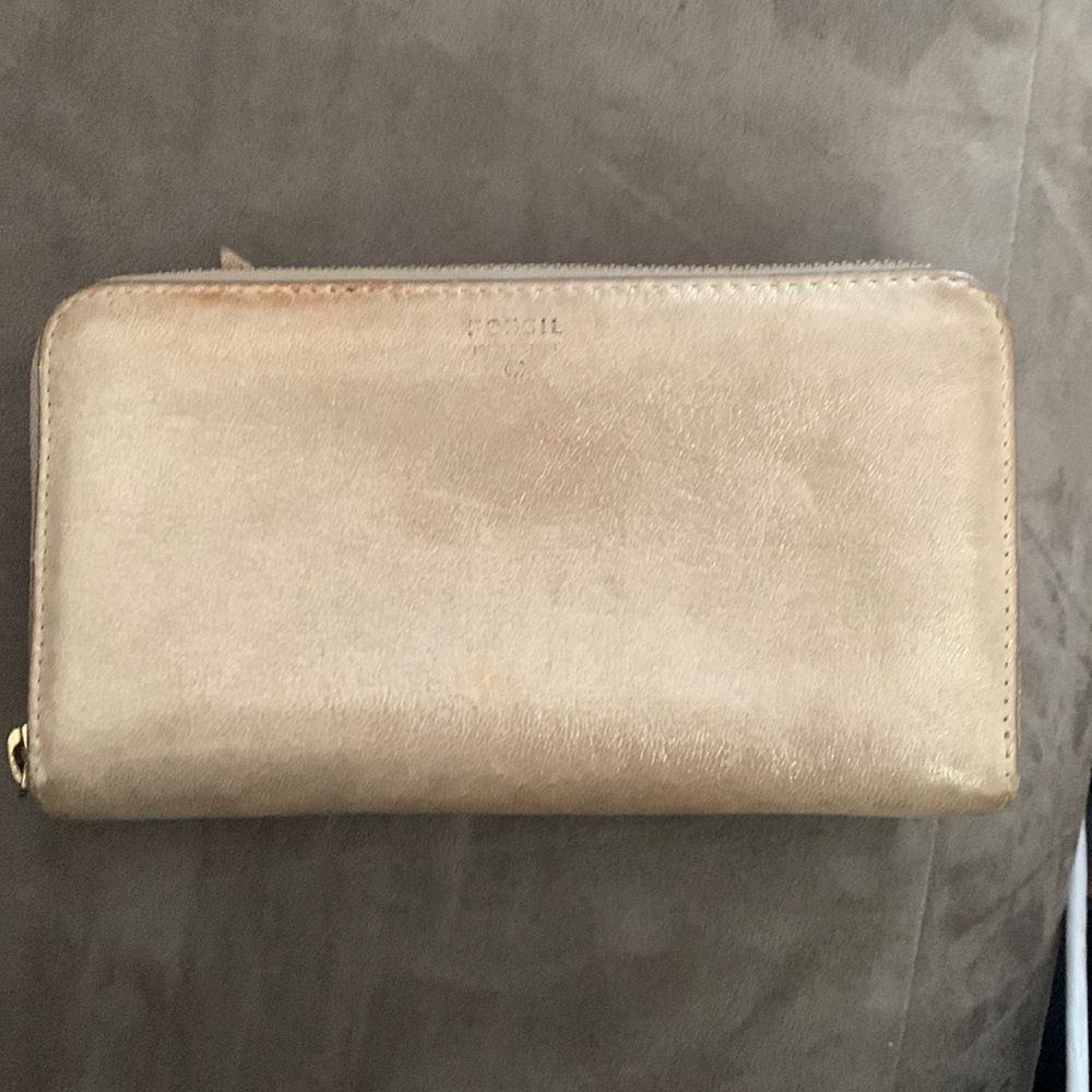 Gold wallet